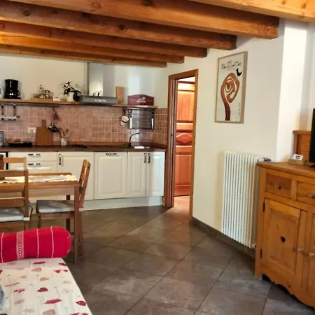 Ideal Fuer Ein Paar Oder Eine Familie Mit Kindern By Interhome Apartmán