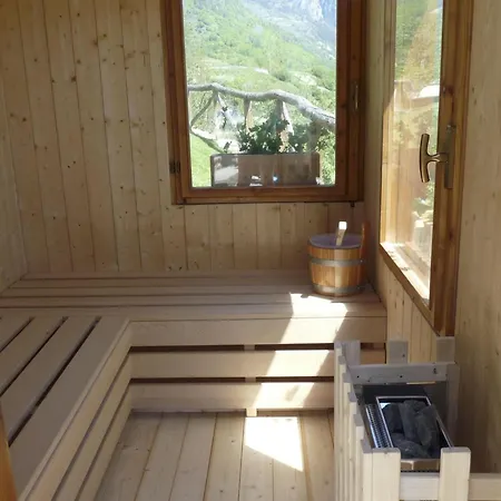 Ideal Fuer Ein Paar Oder Eine Familie Mit Kindern By Interhome * Gignod