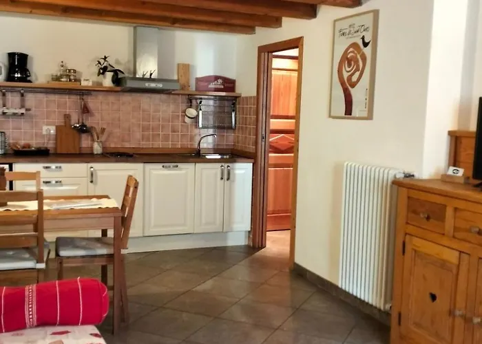 Ideal Fuer Ein Paar Oder Eine Familie Mit Kindern By Interhome Lejlighed